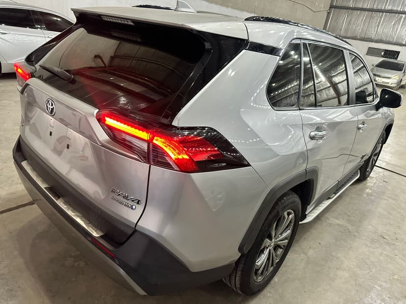 TOYOTA RAV4 AWD PREMIUM - Thumbnail 4
